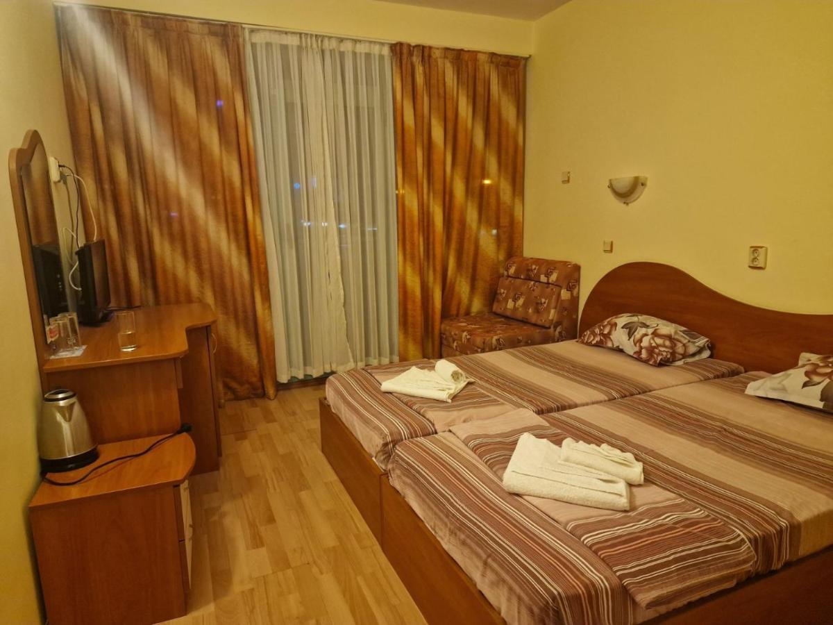 Hotel Harmony Slântsjev Brjag Eksteriør bilde